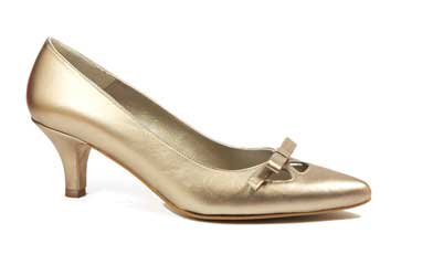Zapatos de madrina dorados