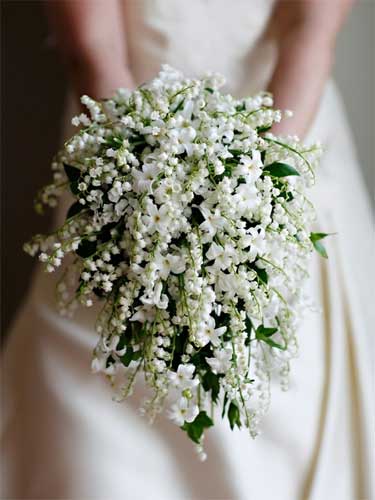 Ramo de novia con pequeñas flores